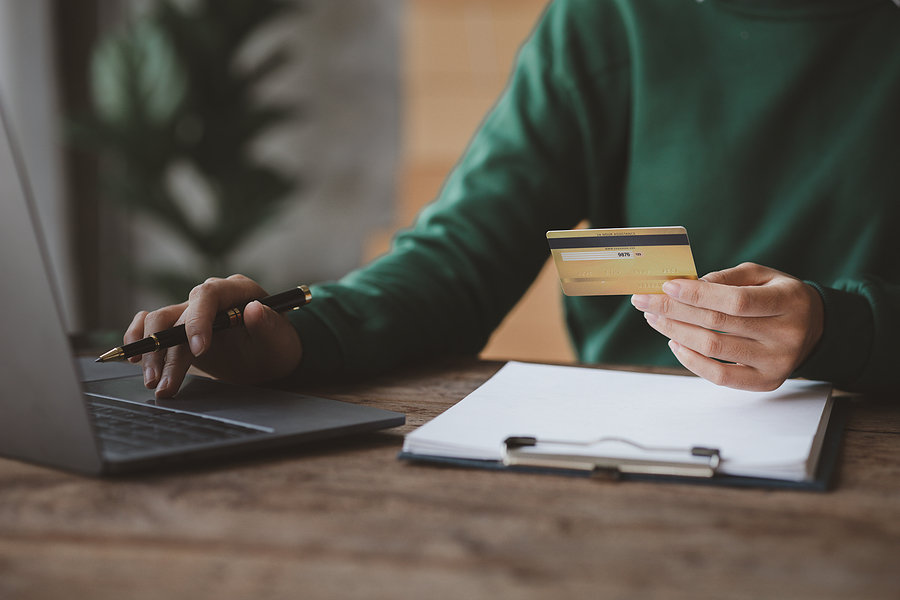 E-Commerce Laws & Regulations Needed To Run Your Web Store