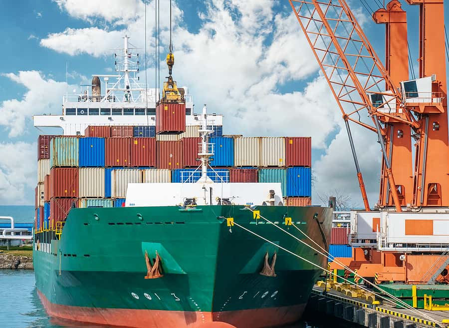 What Shipping Managers Should Know About NVOCCs Before Shipping Goods Globally