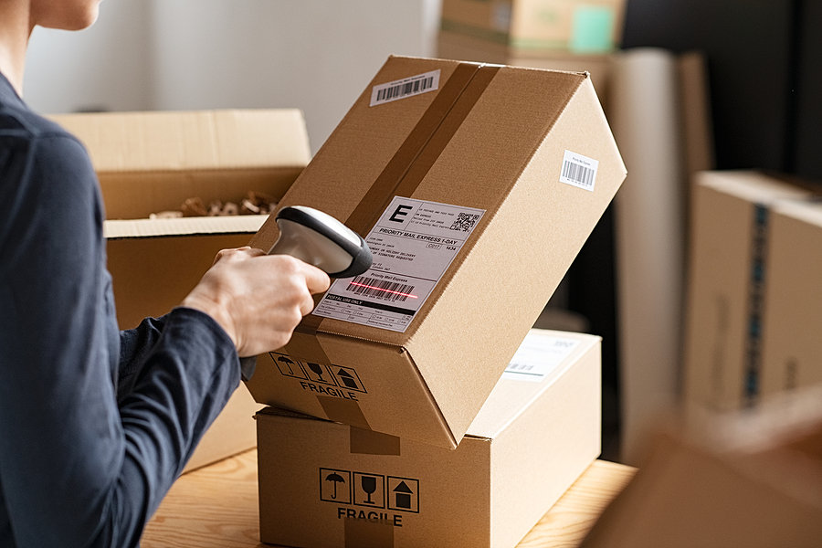 The 7 Cheapest Ways to Ship E-commerce Packages (for Online Retailers Looking to Cut Costs)