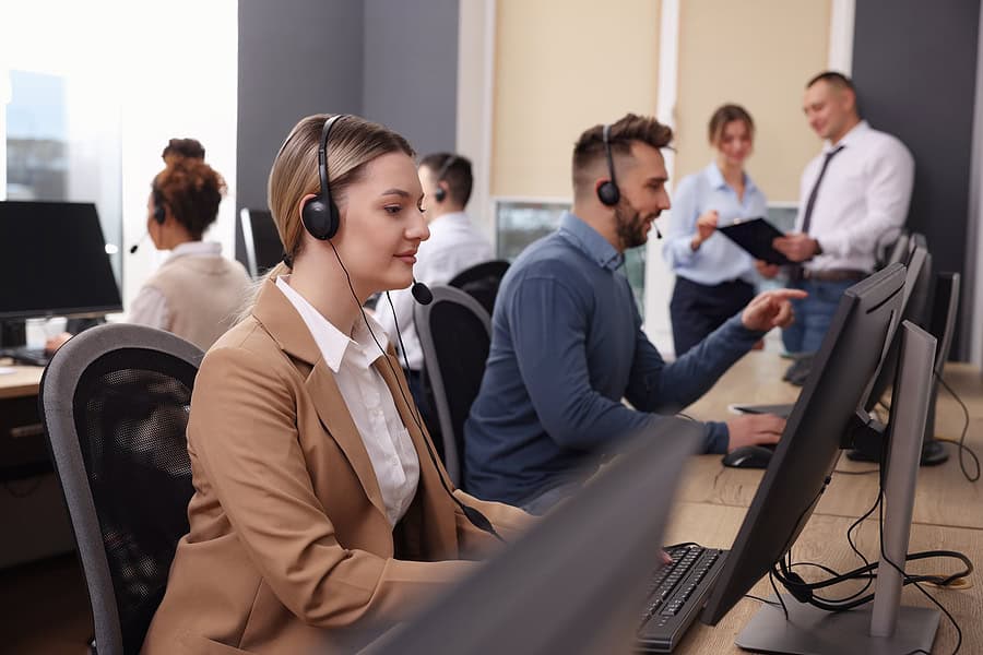 How to Choose the Best Small Business Call Center Software