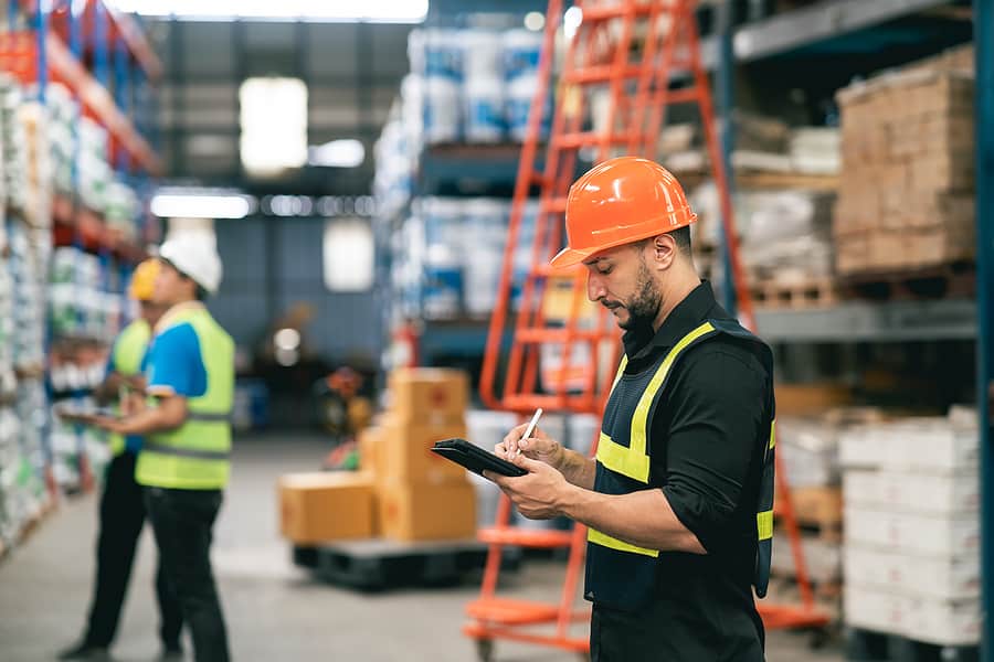 Smart Warehouse Trends That Warehouse Operators Should Consider Implementing