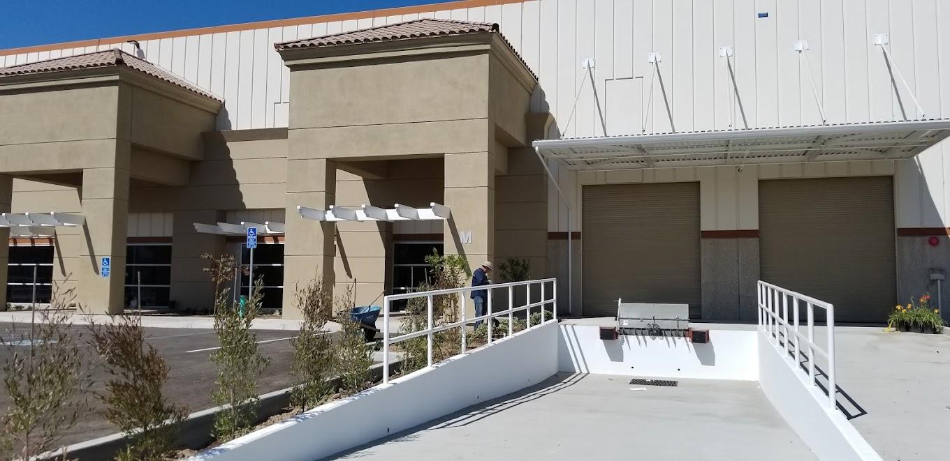 Nationwide Boutique Fulfillment with Custom Kitting and Shipping Options